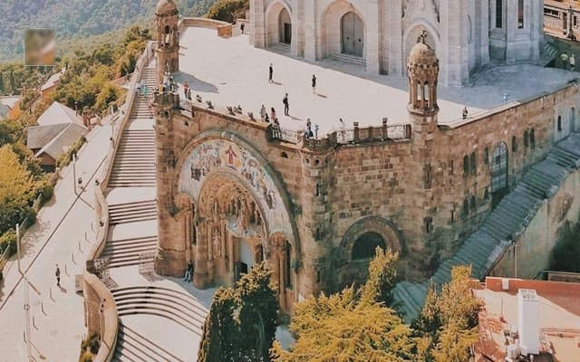 Spain hiring cost and payroll planning guide for TalentCost