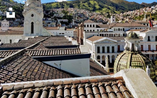 Ecuador hiring cost guide — employer payroll taxes and employment cost overview on TalentCost