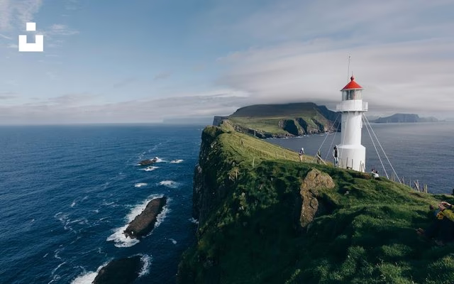 Faroe Islands hiring cost guide — employer payroll taxes and employment cost overview on TalentCost