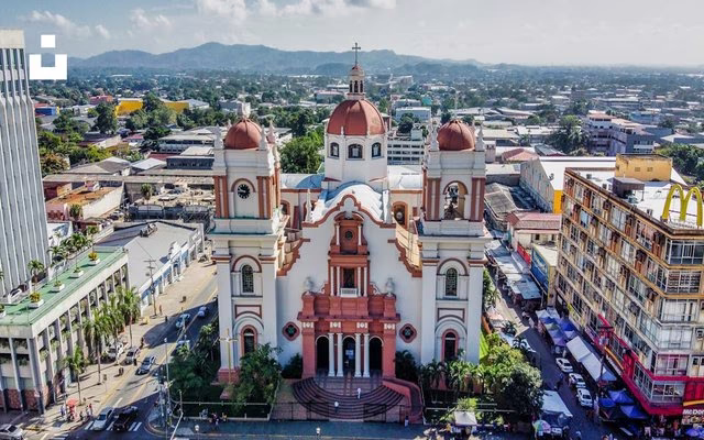 Honduras hiring cost guide — employer payroll taxes and employment cost overview on TalentCost