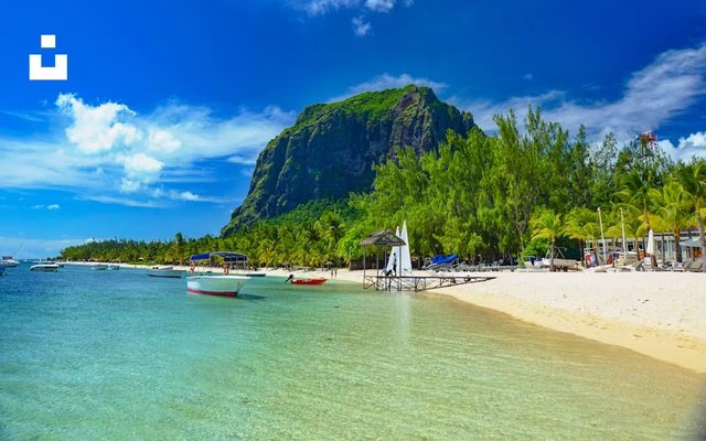 Mauritius hiring cost guide — employer payroll taxes and employment cost overview on TalentCost