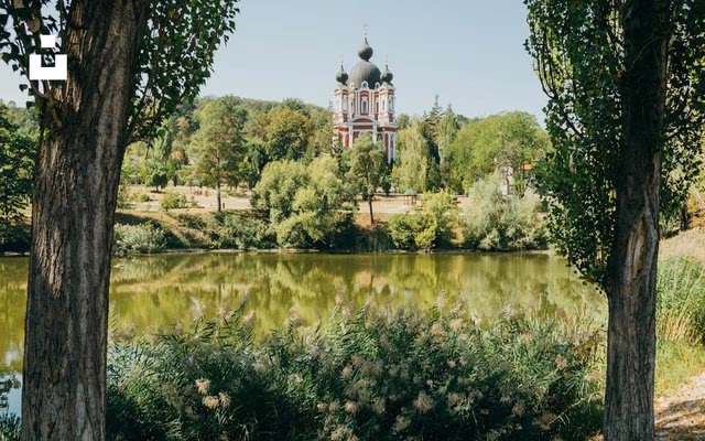 Moldova hiring cost guide — employer payroll taxes and employment cost overview on TalentCost