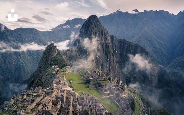 Peru hiring cost guide — employer payroll taxes and employment cost overview on TalentCost